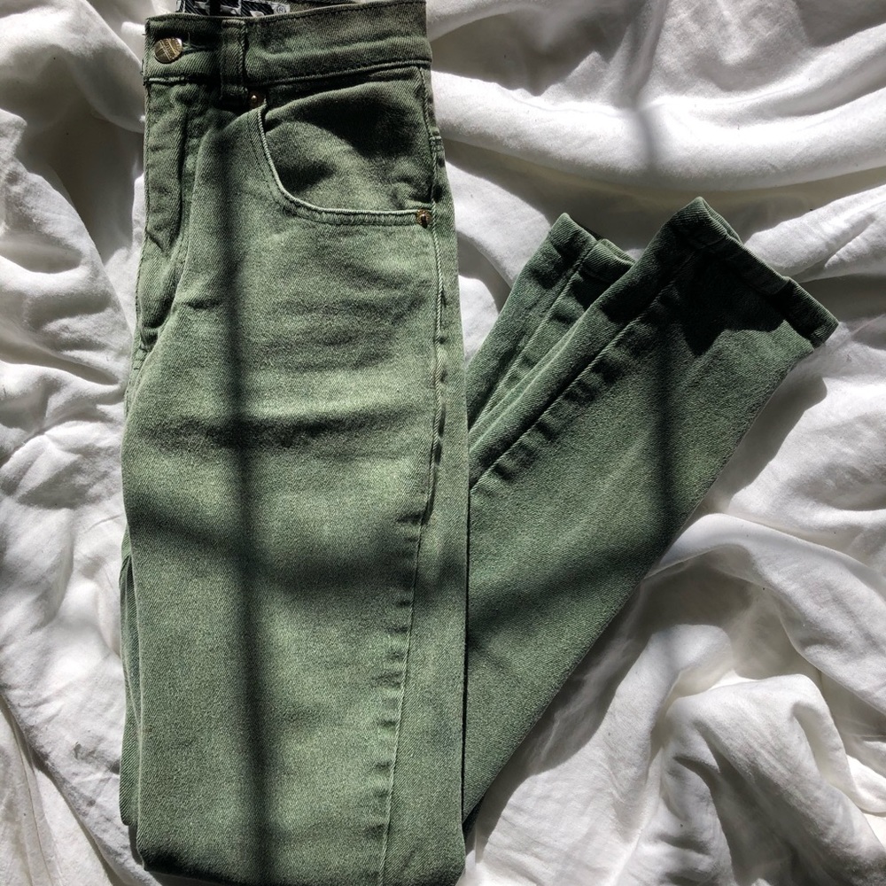 Speed Control High Waisted Jeans